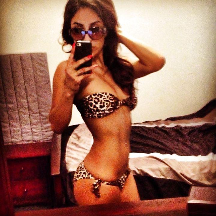 25P How would you DOM these 2 latinas, dirty abusive comments!