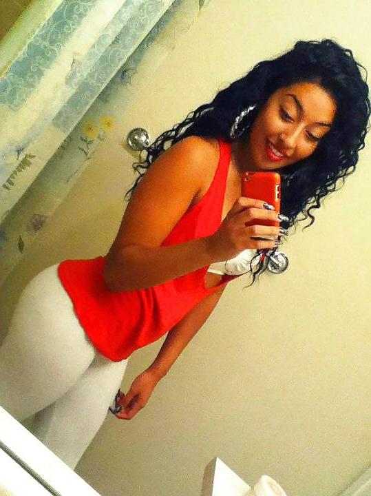 25P How would you DOM these 2 latinas, dirty abusive comments!
