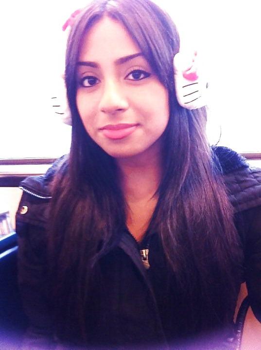 25P How would you DOM these 2 latinas, dirty abusive comments!