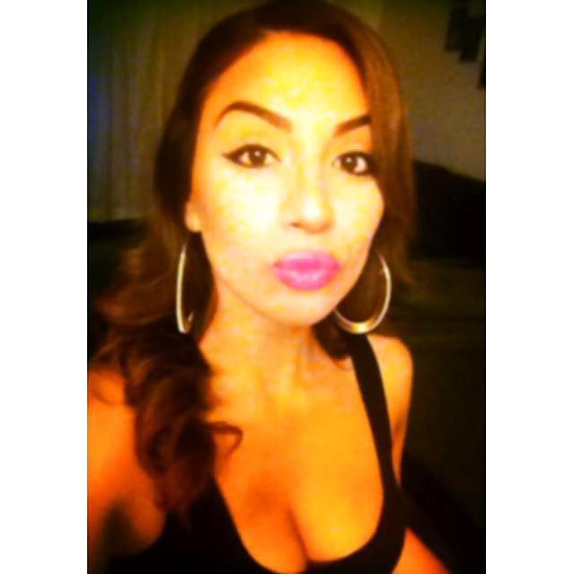 25P How would you DOM these 2 latinas, dirty abusive comments!