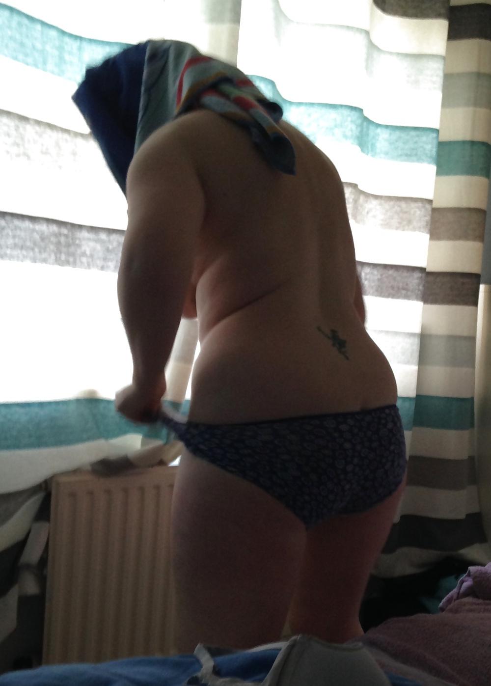 19P Chubby Mrs Showering & Dressing :-)