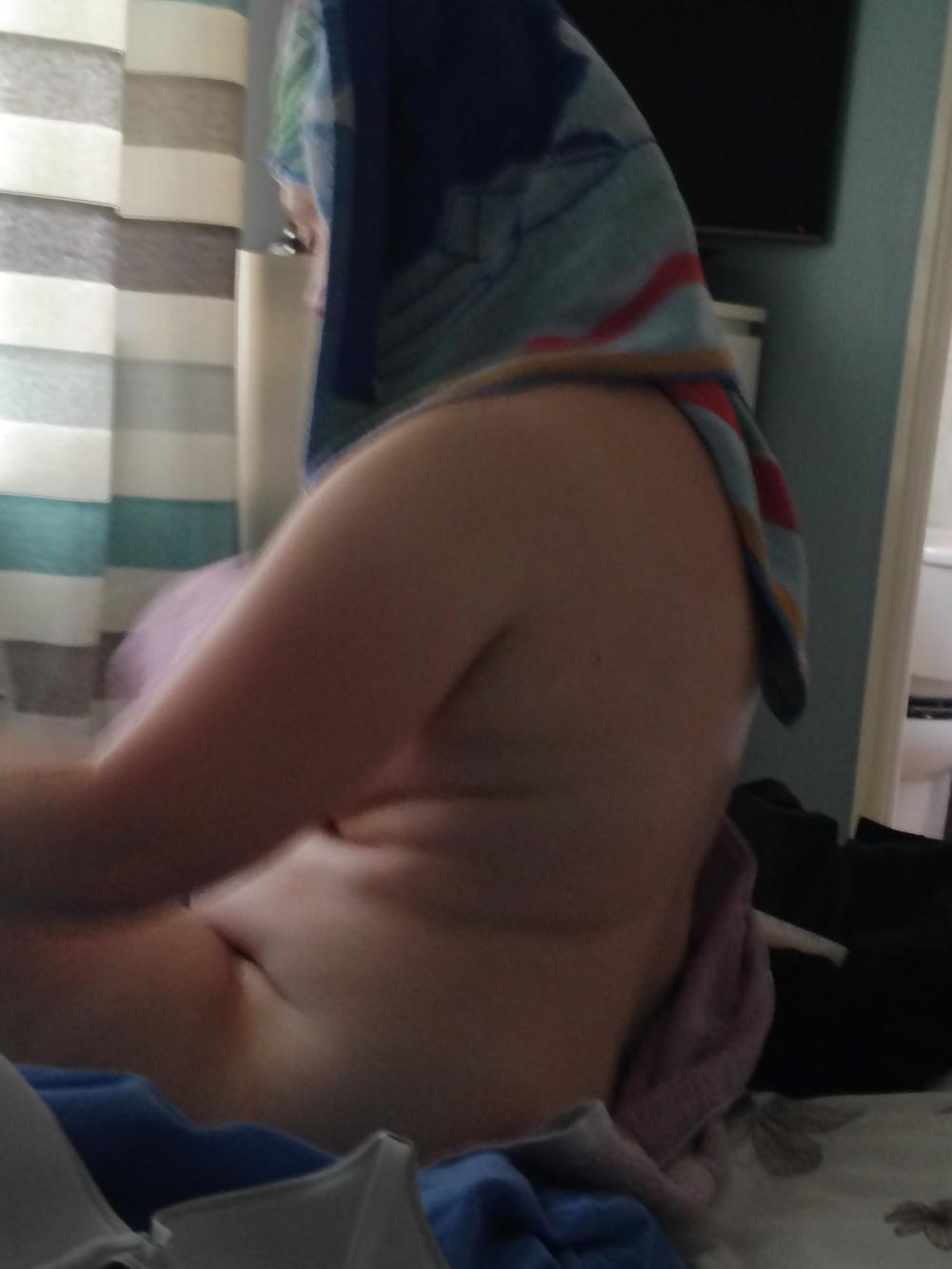 19P Chubby Mrs Showering & Dressing :-)
