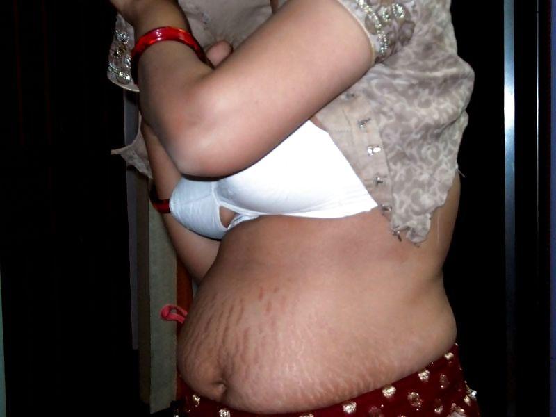 6P Aunty saree Dressing Time