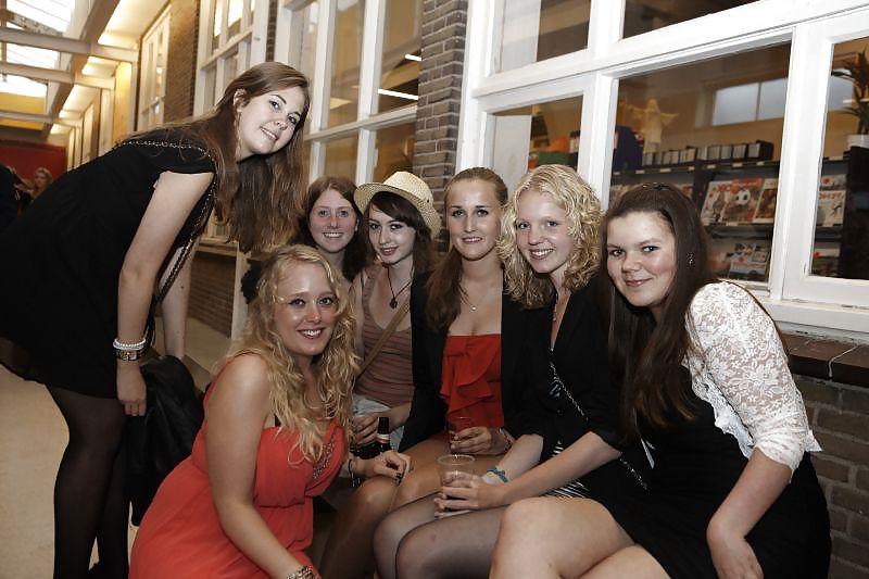 8P Dirty Teens From High School