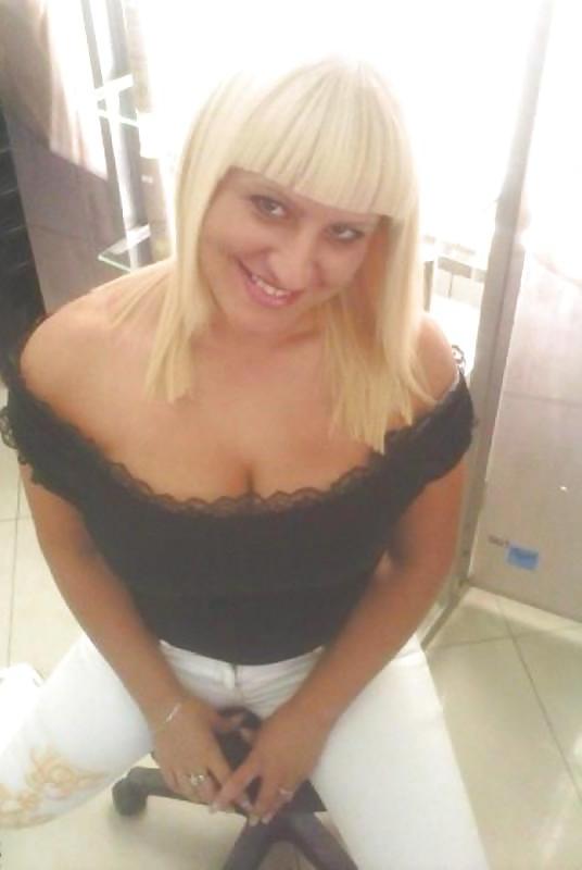 20P Serbian Milf 4