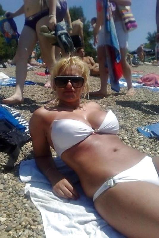 20P Serbian Milf 4
