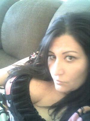 22P Latina cougar with amazing body