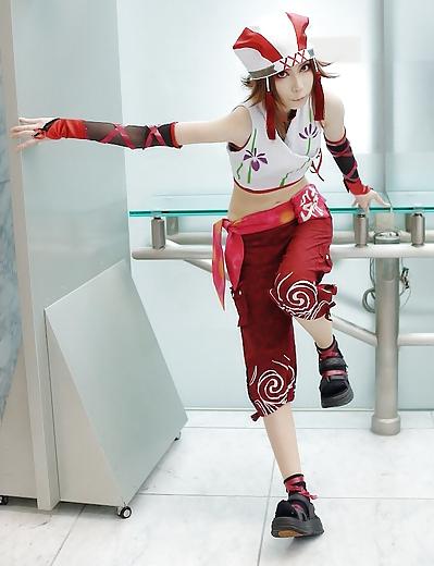 9P Kunoichi cosplay