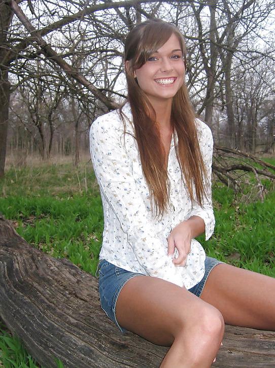 15P Sexy Blue Eyes Girl Outdoor,by Blondelover.