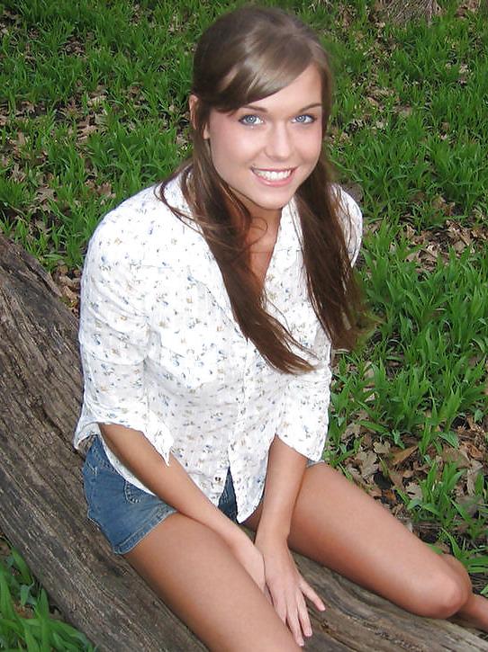 15P Sexy Blue Eyes Girl Outdoor,by Blondelover.