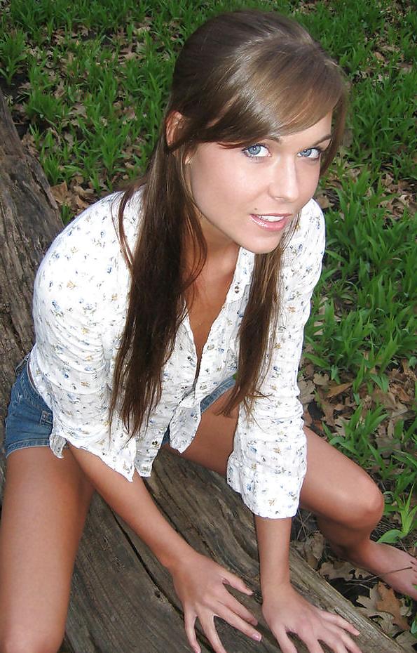 15P Sexy Blue Eyes Girl Outdoor,by Blondelover.