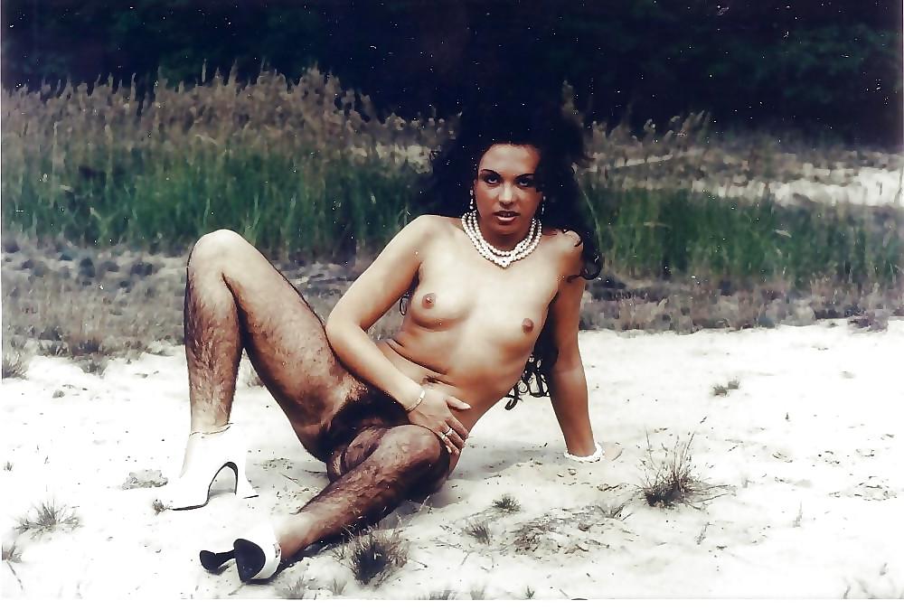 4P Extrem hairy body