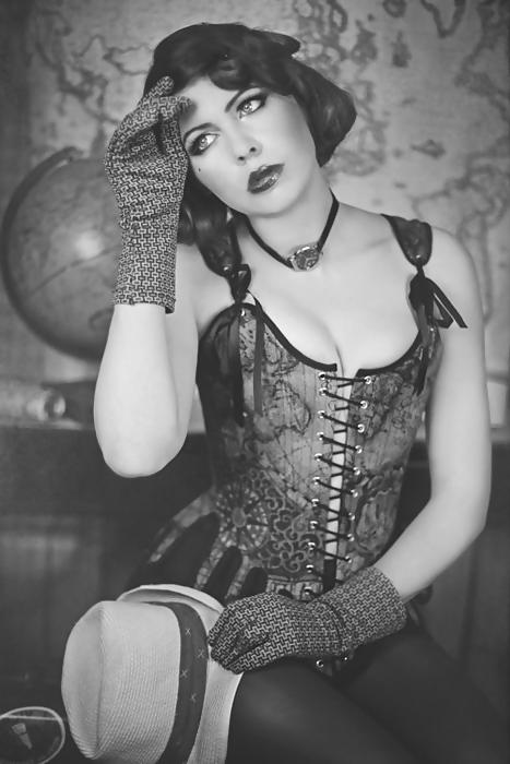 25P Corset 24!