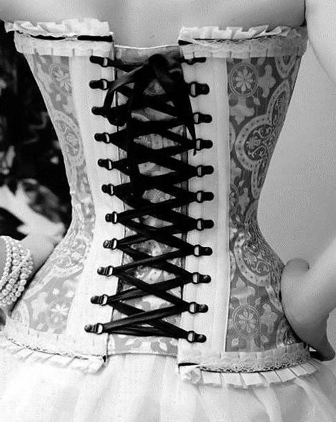 25P Corset 24!