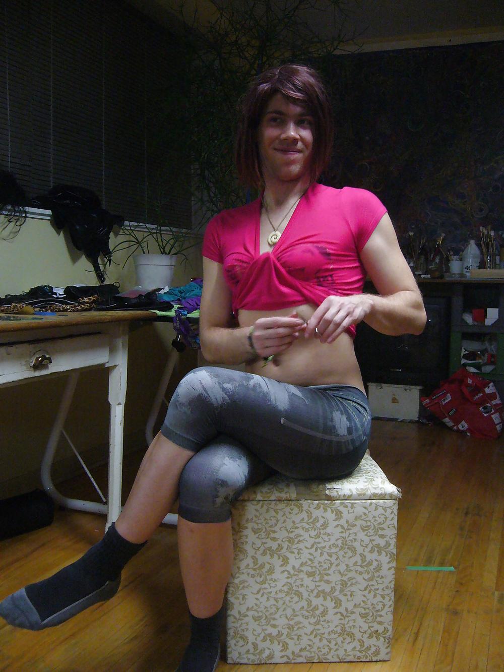 25P Wonderful Ass cross-dressing lady girl fun