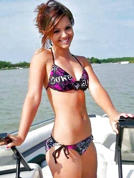 25P Women in swimsuit's 3