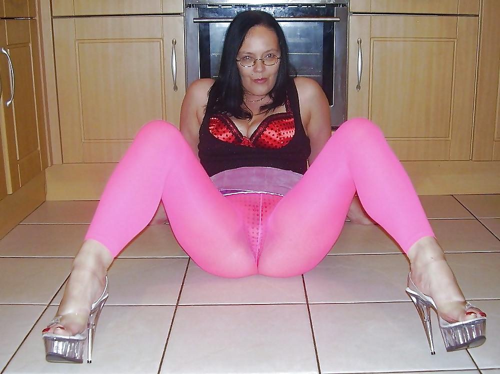 16P Pantyhose and Stockings 28 by Searcher1957