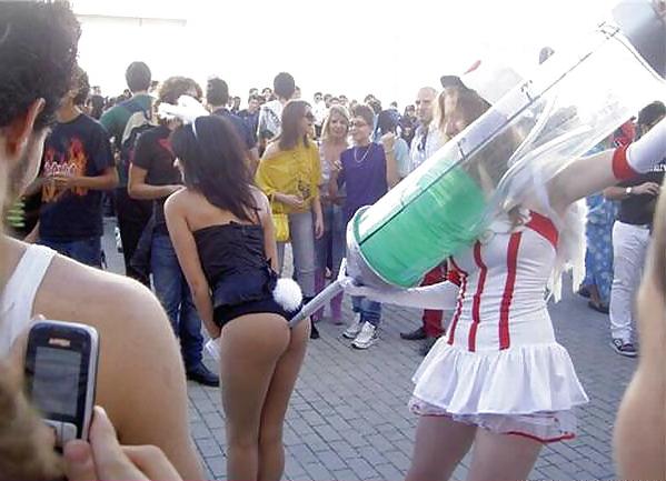 25P Hot Girls In Costumes