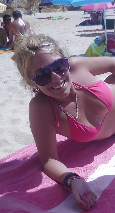 17P Sluts FROM FACEBOOK 02 -COMMENT THEM DIRTY