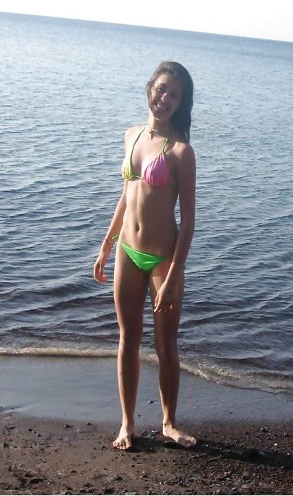 17P Sluts FROM FACEBOOK 02 -COMMENT THEM DIRTY