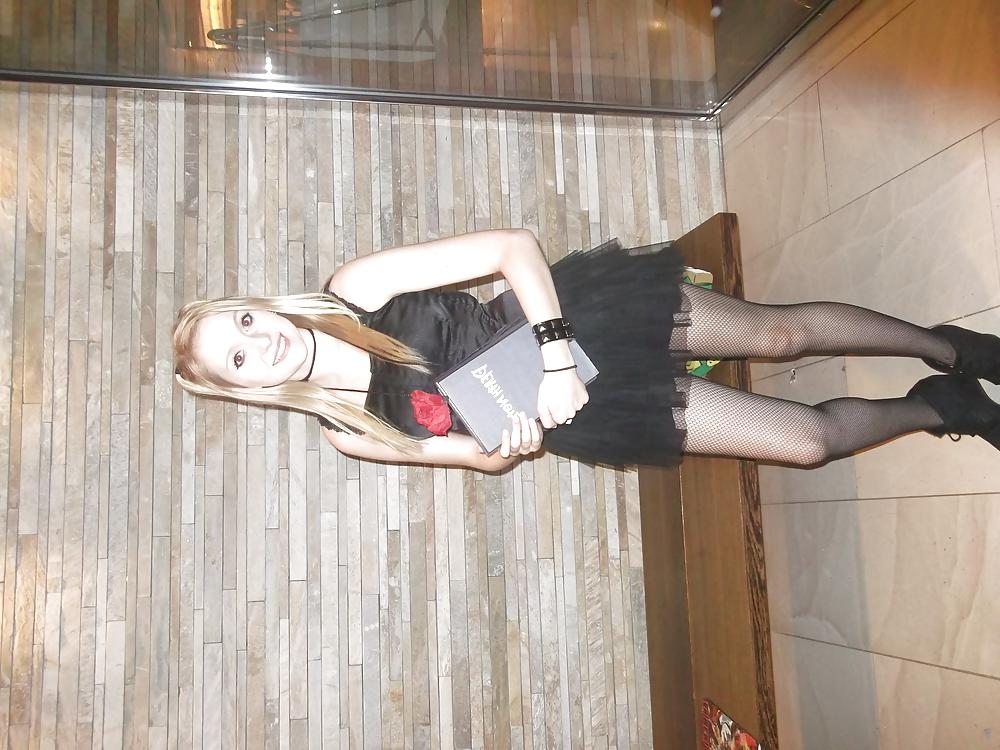 25P Cosplay upskirts