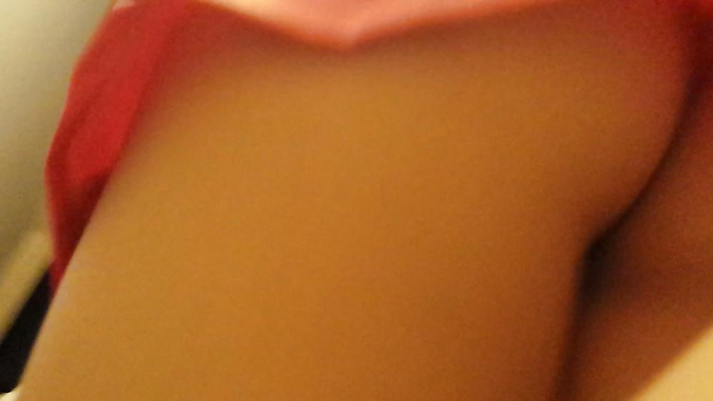 25P Cosplay upskirts