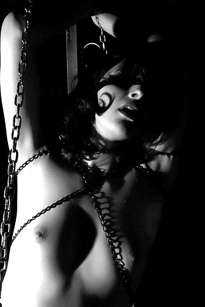 25P TB-collection pain or lust X