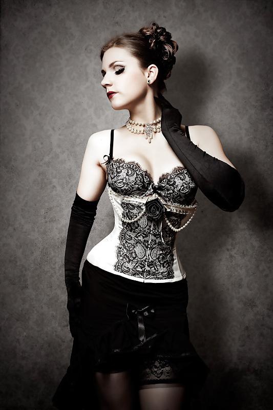 25P Girl in Corset