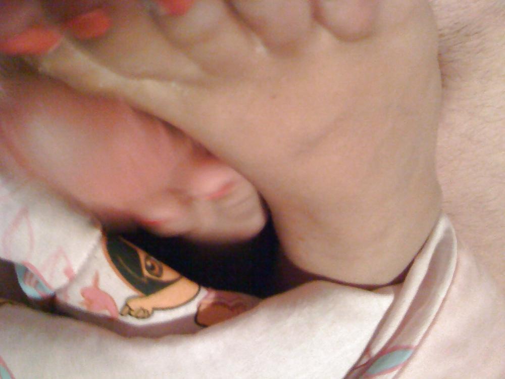 6P Leah's First Footjob