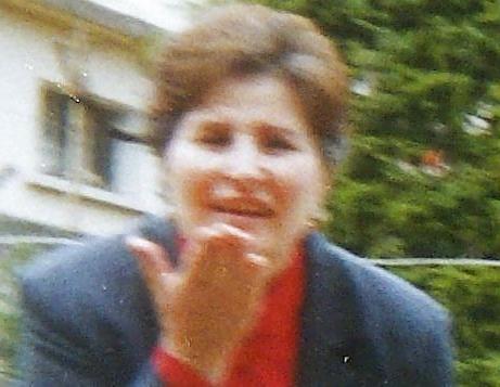 7P J-LA 9 65year old french wife