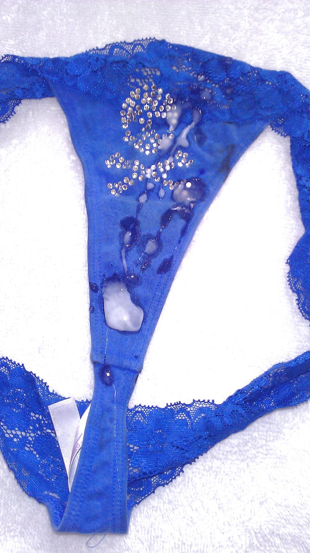 5P Cum on niece blue vs panties again
