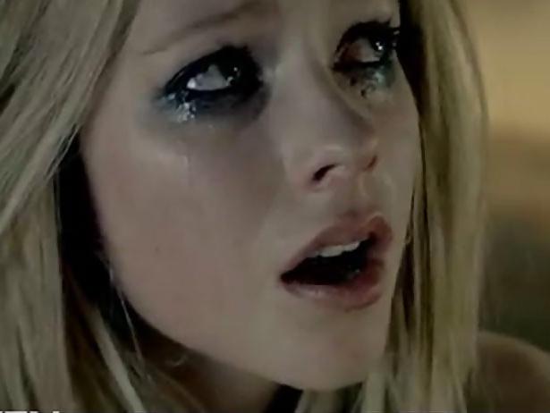 22P Avril lavigne - Dirty Little Cumslut