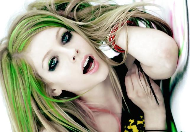 22P Avril lavigne - Dirty Little Cumslut