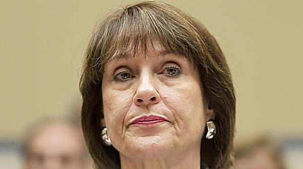 25P Does anyone else find Lois Lerner really sexy?