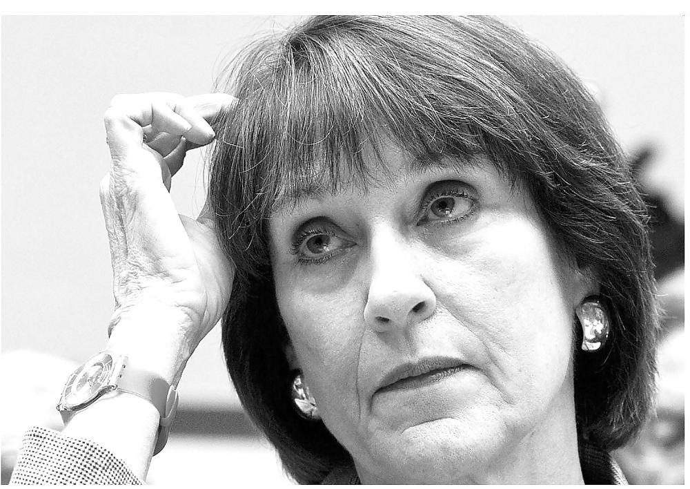 25P Does anyone else find Lois Lerner really sexy?