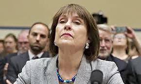 25P Does anyone else find Lois Lerner really sexy?