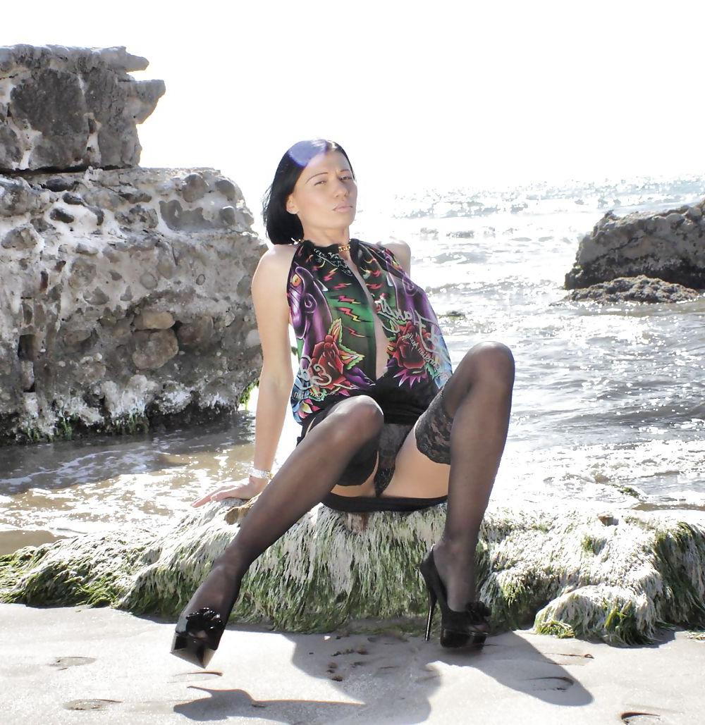25P Justine (French Pornstar)