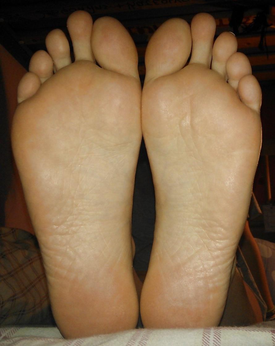 13P Extra smooth soles ready for footjob