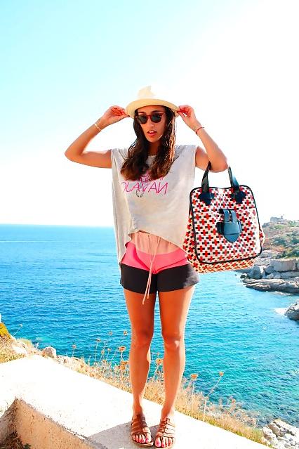 25P French Bloggers Mode with sexy legs 29