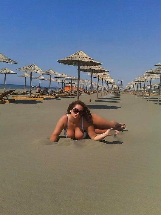 16P Busty Serbian
