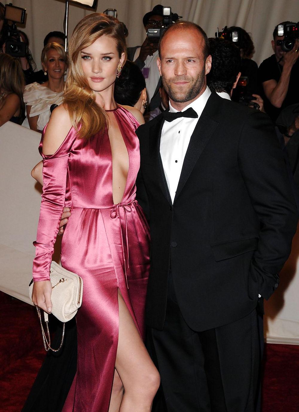 25P Rosie Huntington Whiteley stunning Costume Institute Gala