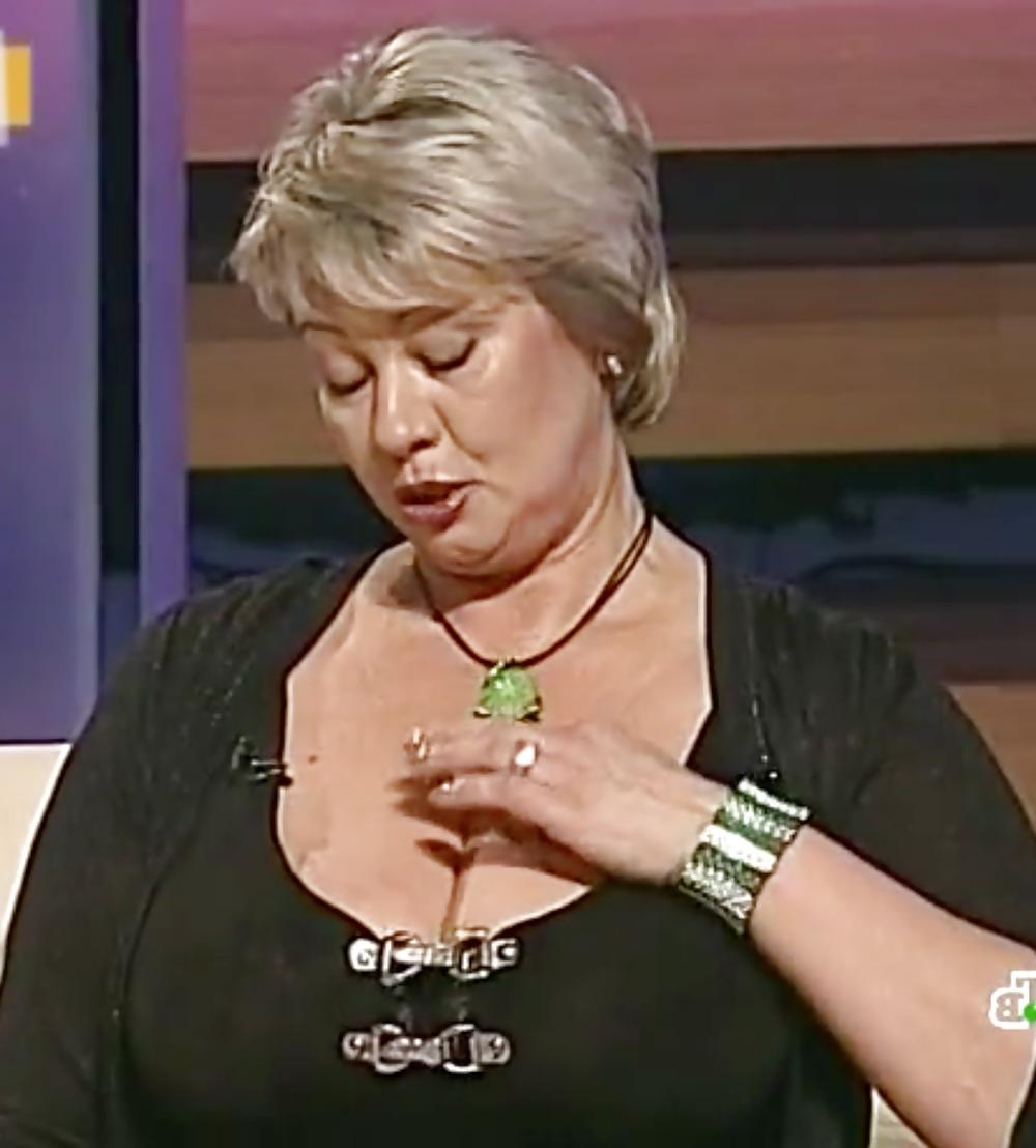 21P Busty Russian MILF