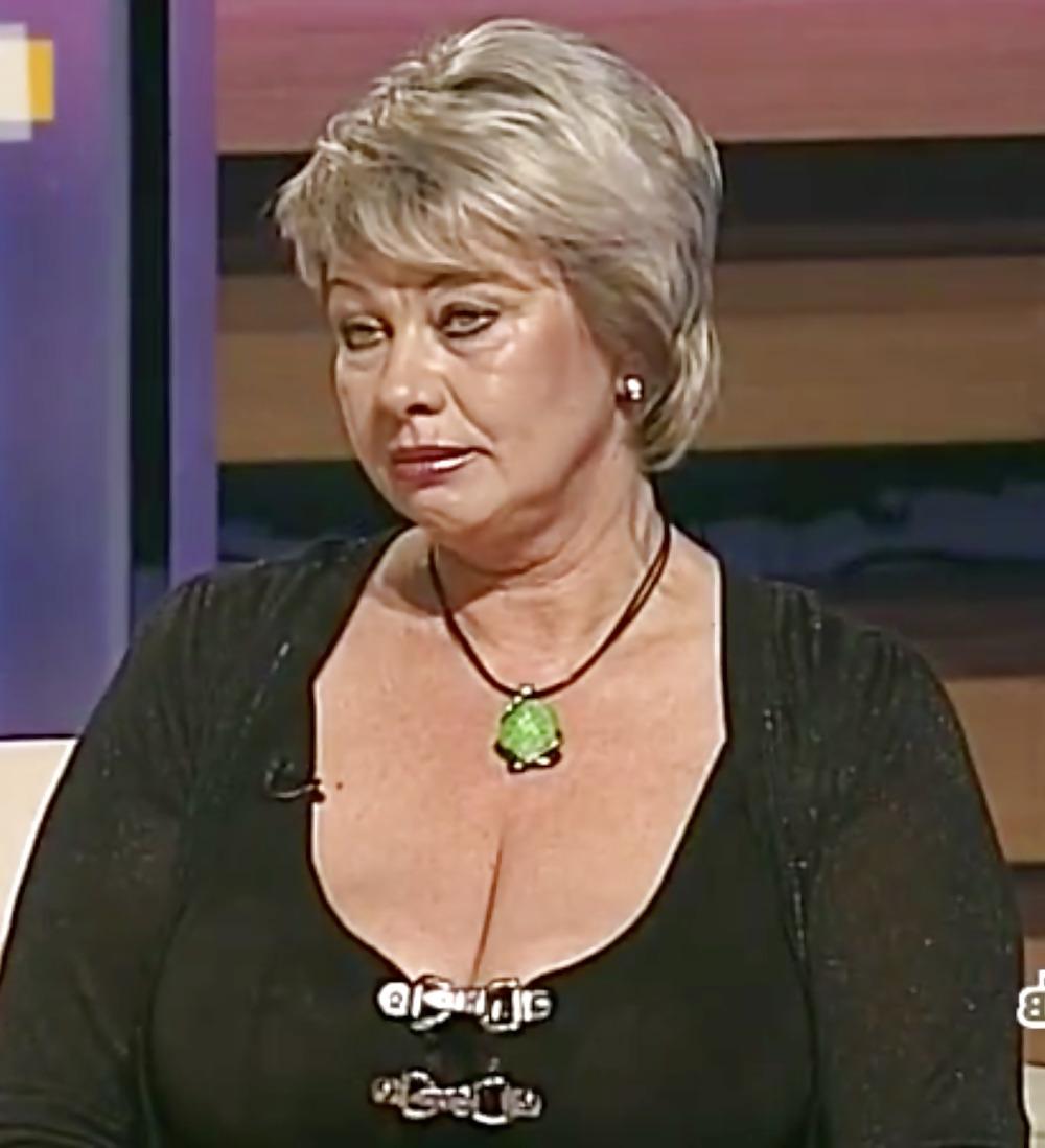 21P Busty Russian MILF