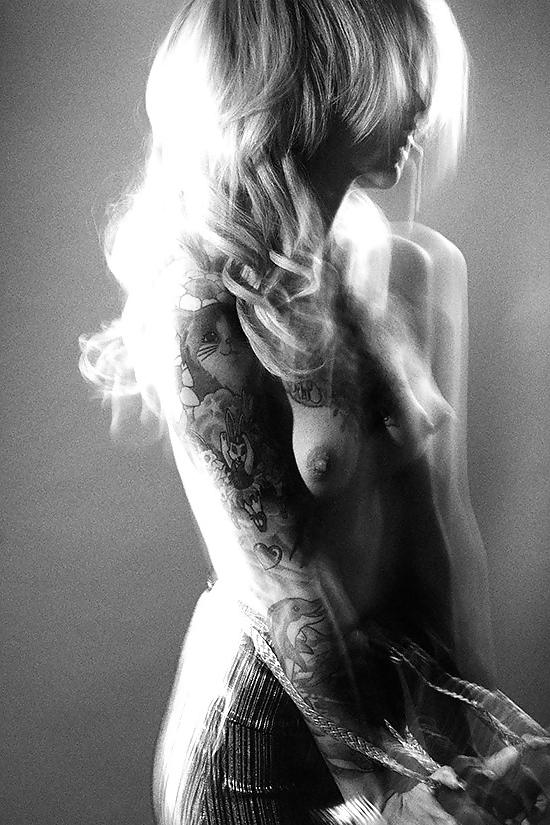 25P Black & White II - The Sensual Human Form