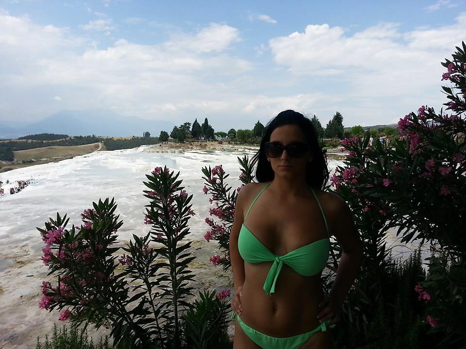 10P Serbian MILF Tamara