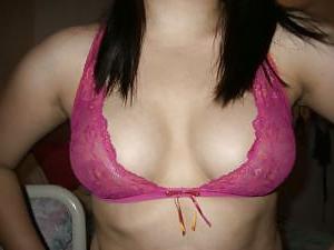 7P Sexy little latina milf