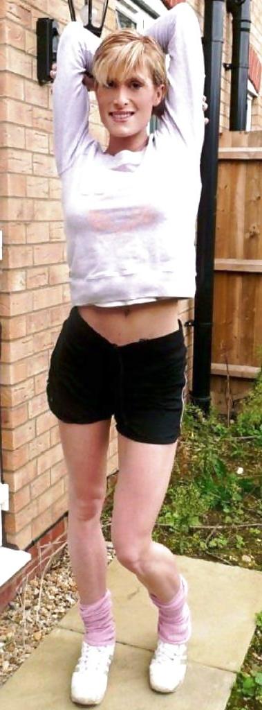 20P German short-haired dream girl with a divine body