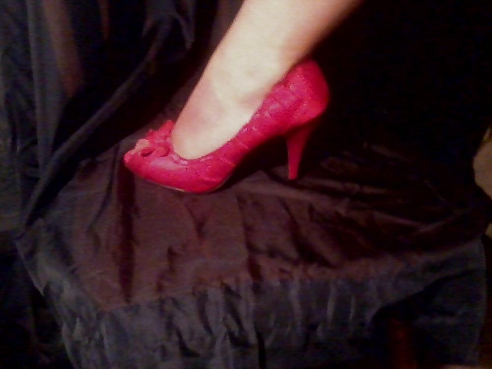8P Lick my heels....