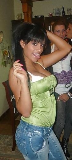 25P Serbian FB girls VI