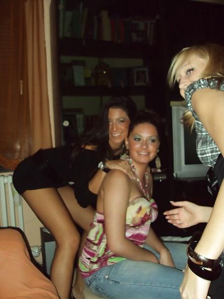 25P Serbian FB girls VI